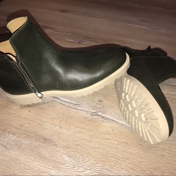 George Brown BILT
Men's Janssen Lug Side Zip Boots - Picture 3 of 7